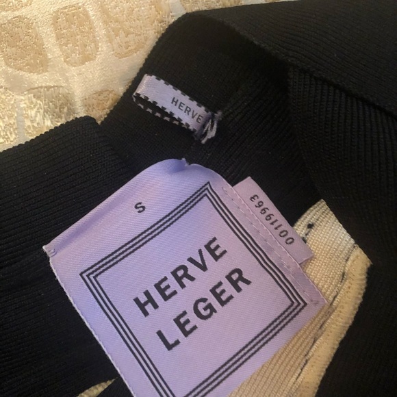 Authentic Black and White Herve Leger dress S - Picture 3 of 4